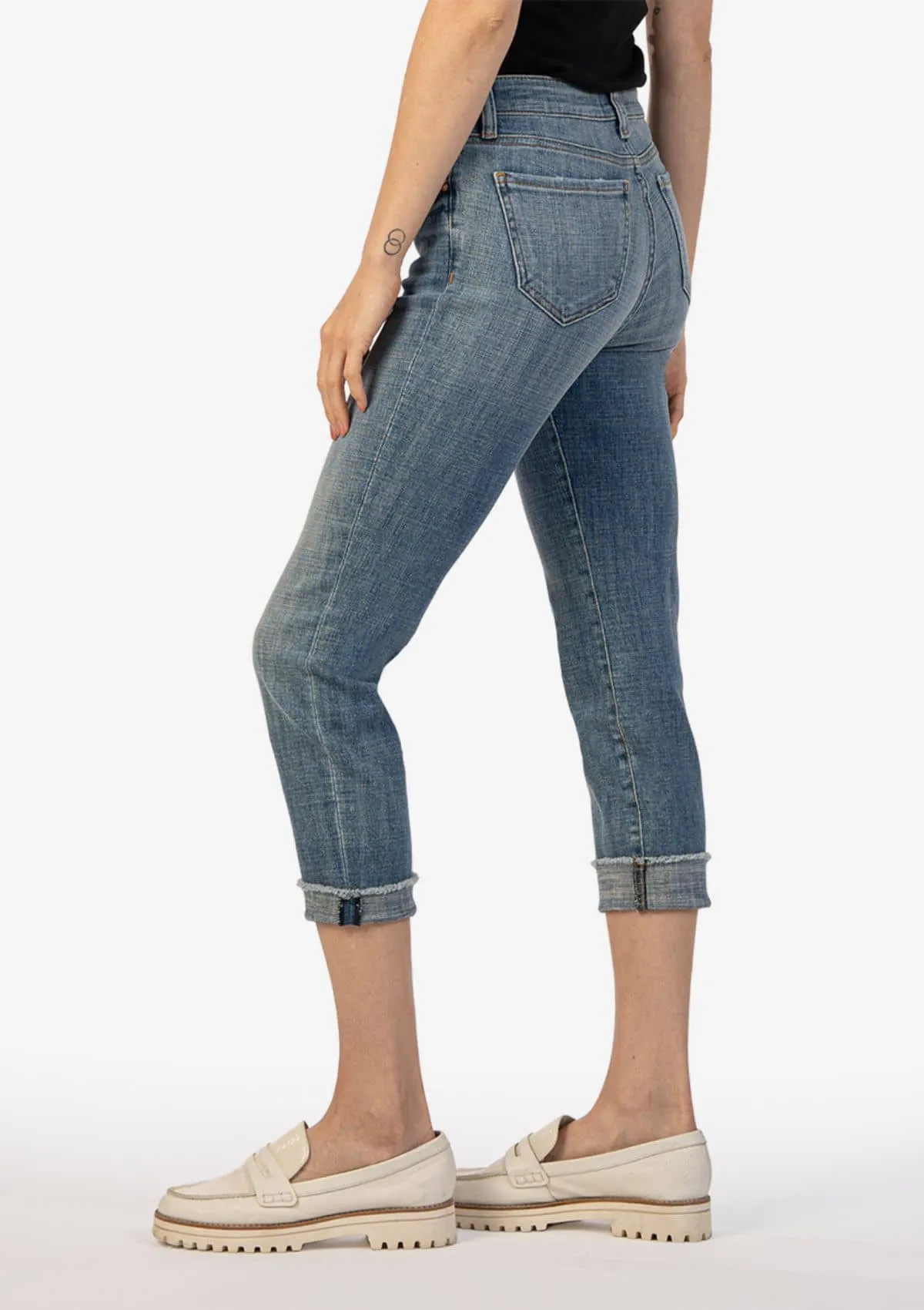 Amy Crop Straight-Leg / Roll-Up Jeans