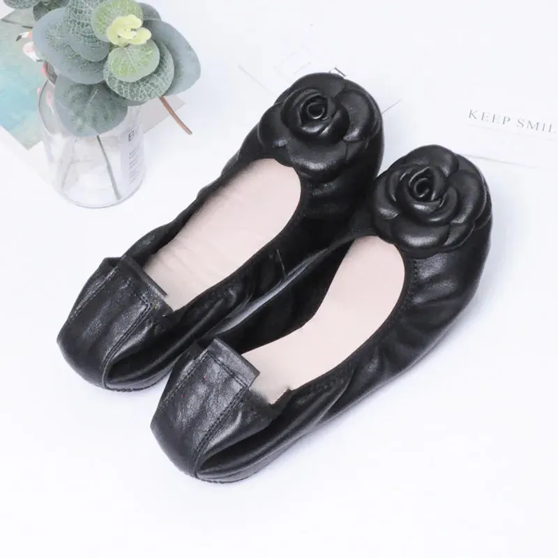 Genuine Leather Flowers Round Toe Soft Bottom Flat