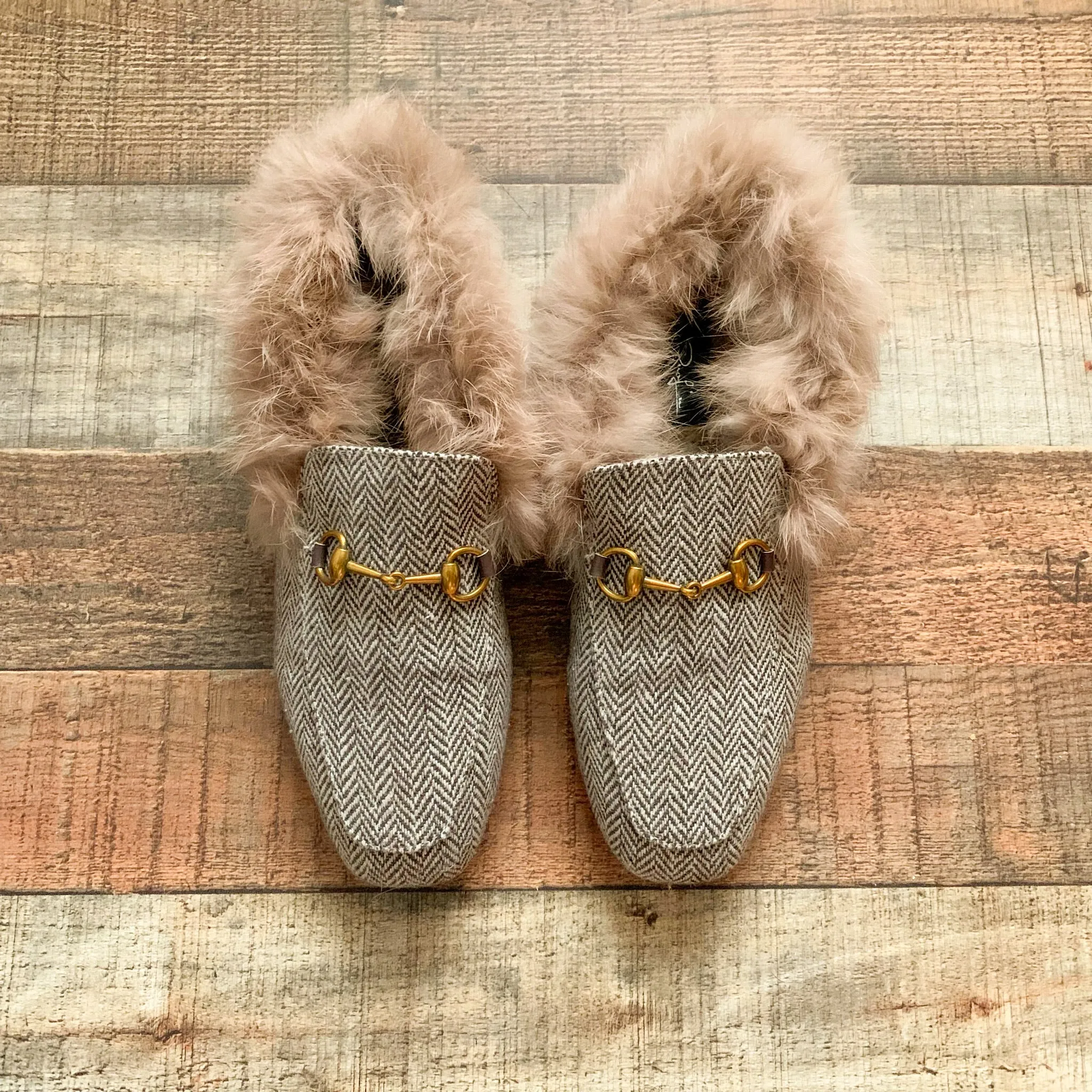 Goodnight Macaroon Chevron Herringbone Faux Fur Loafers - Size 38 (Fit like US 7 LIKE NEW)
