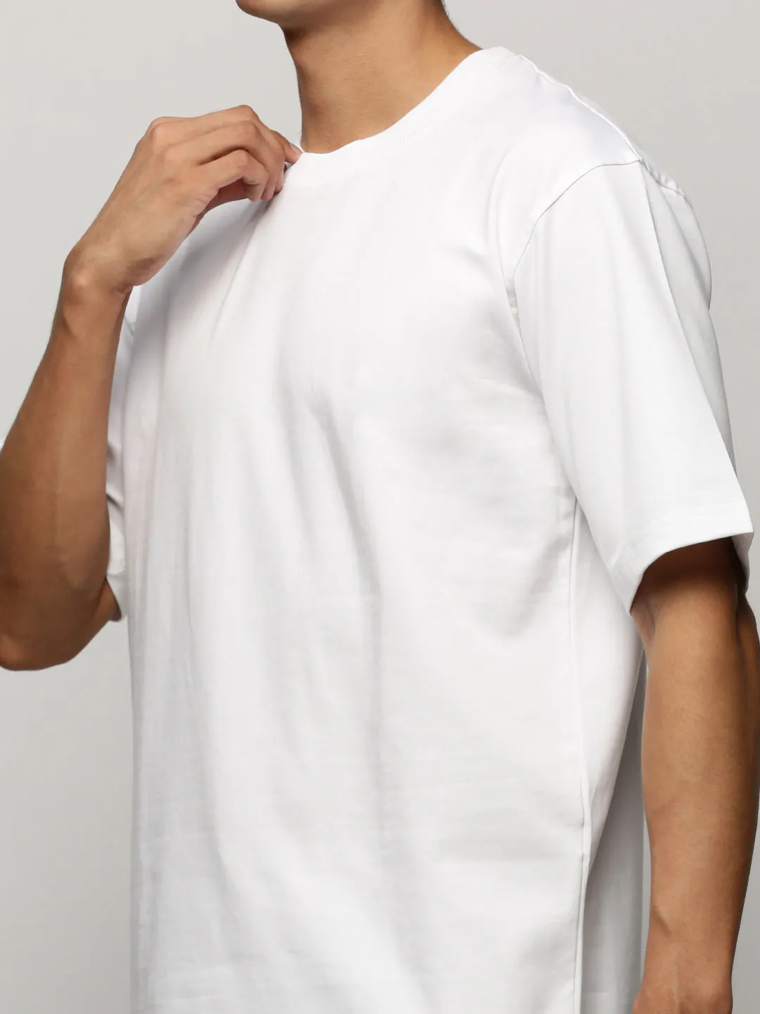 Men White Round Neck Co ords Set with Shorts