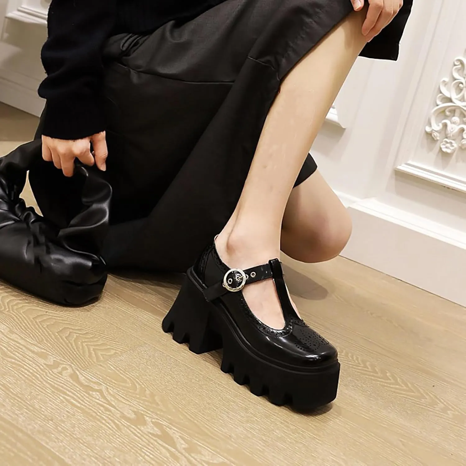 Women's Retro Wingtip T Strap Lug Sole Platform Mary Janes Shoes Fashion Round Toe Adjustable Buckle Chunky Heel Pumps Increase Height Lolita Oxfords Dress Shoes
